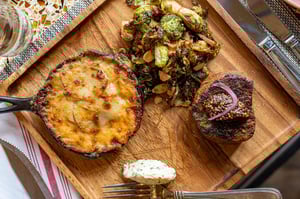 2214280 549397293_1330613615750030_502447423183434914_n