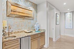Wet Bar with Ice Maker