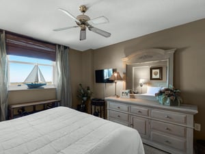 Flat Screen TV in Queen in Bedroom 3