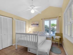 Full Bed with Twin Trundle Bedroom 2