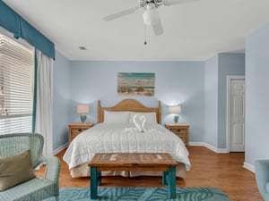 King Bed in Bedroom 1