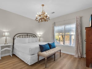 Bedroom 2 with King Bed