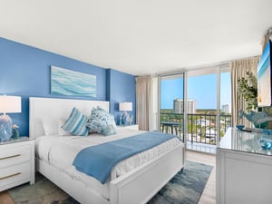 Bedroom 2 with King Bed