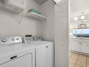 Full Size Washer and Dryer In Unit