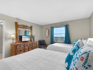 Bedroom 2 with 2 Double Beds