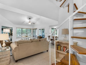 Entryway to Cottage 217