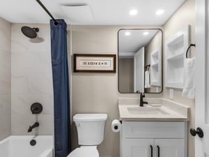 Bathroom 3 with Tub Shower Combo