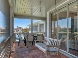 Screened Porch