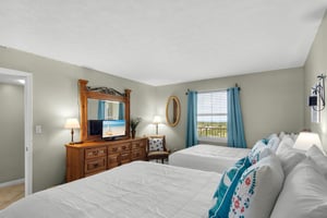 Bedroom 2 With Flat Screen TV