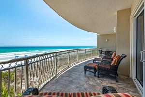 The balcony is the perfect backdrop for morning coffee or sunset relaxation. The sweeping ocean panorama is yours to enjoy.