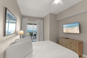 Wake up to stunning ocean views from your plush bed, then step onto your private balcony to savor the sea breeze and endless horizon.