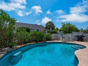 Large Private Pool to Enjoy