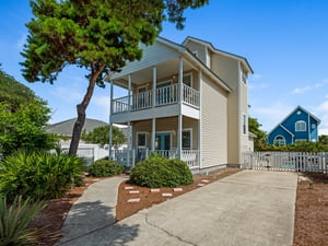 Waterfall Cottage in Crystal Beach