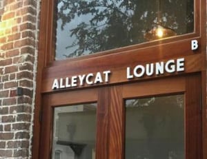 10940 394154_web1_do_120116_eatit1