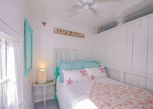 Main Cottage bedroom