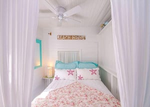 Main Cottage bedroom