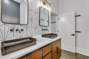 Amazing ensuite bathroom with all new fixtures