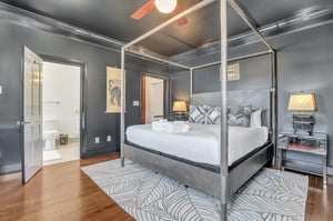 Sleep soundly in the king bed after a long day of exploring