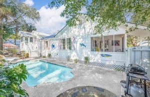 Welcome to Pink Zebra Cottage