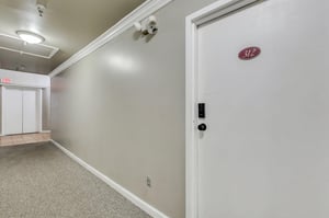 34996
