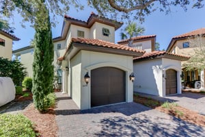 Villa Lago 1874  Front Exterior