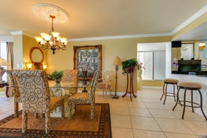 Beachside II 4231 Dining Room
