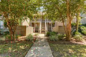 Harbor Point 918  Front Entrance