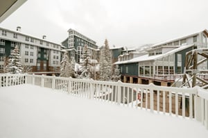 ResortPlaza5004SkiInSkiOutwinter deck view