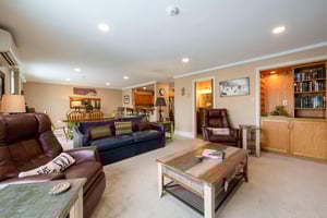 Resort Plaza 5052Living room  Ski In Ski out