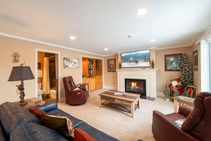 Resort Plaza 5052Living room  Ski In Ski out