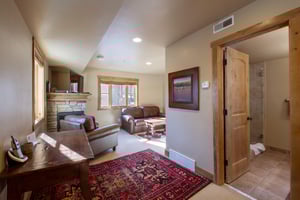 Park City LodgingJupiter Inn 10 living room with sofa sleeper