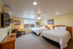 Resort Plaza 5052Bedroom 1  Ski In Ski out