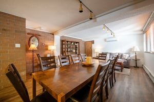 Gather, eat, laugh, repeat. Park Avenue 216 gives your group the perfect setting for every meal of your Park City vacation rental stay.