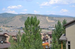 The balcony at Bear Hollow 4402 offers sweeping views of the Park City mountains and surrounding landscape. A stunning backdrop that makes this Park City vacation rental truly one of a kind.