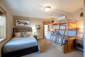 Bring the whole crew Resort Plaza 5002 is a Park City vacation rental that truly accommodates everyone — the kids will love the bunk beds while parents appreciate the extra sleeping space and cozy mo