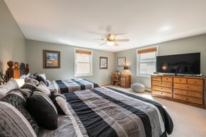 Resort Plaza 5064 ensures every guest sleeps in comfort, with a generously sized double queen bedroom that offers ample space, modern amenities, and a relaxing atmosphere that sets this Park City cond