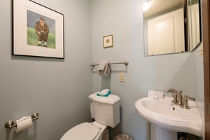 Every detail counts at Three Kings 37, including a cute and conveniently located powder room that adds an extra layer of comfort and practicality to this wellappointed Park City condo rental.