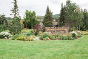Soak in the beauty of the stunning landscaped gardens and manicured grounds surrounding Park Avenue 256 — a tranquil outdoor escape that makes every moment of your Park City vacation feel like a true 