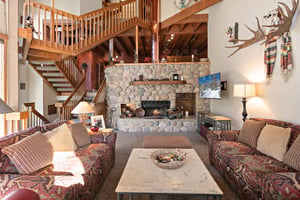 Nothing says mountain living like a grand stone woodburning fireplace 1296 Pinnacle delivers an unforgettable Deer Valley vacation rental experience with cozy, lodgeinspired charm for the whole fam