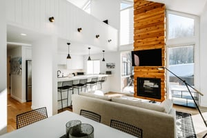 Three Kings 80 seamlessly blends rustic warmth and modern sophistication — the perfect Park City vacation rental.