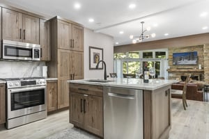 From the oversized quartz island to the custom wood cabinetry and premium stainless steel appliances, the kitchen at Powder Run C13 delivers a truly luxurious Deer Valley condo rental experience for