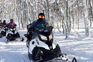 68 Snowmobilingtrailridingrs