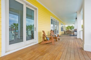 Ariola 1405  The Big Yellow Beach House 34