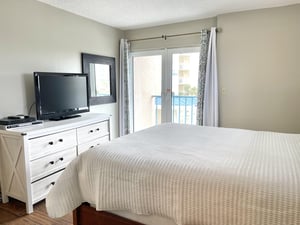 Surf Side Shores 1206 17