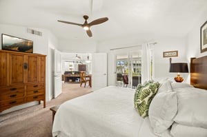 Beautiful, large bedroom