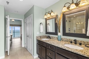Destin Seafarer 207 18