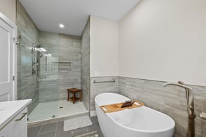 Via De Luna 220  Spanish Moss 17