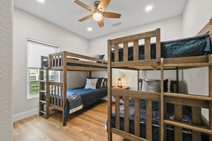 Via De Luna 220  Spanish Moss 21