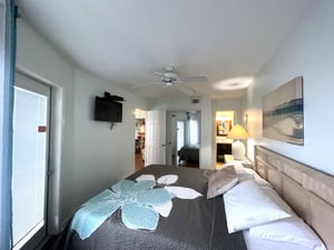 Boardwalk 785 15