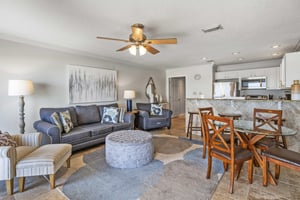 Coral Reef Club 04 5